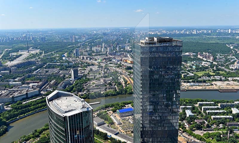 Крыши Москва-Сити стали популярными не только среди руферов и любителей селфи